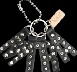 Charms^Consuela Tommy Charm